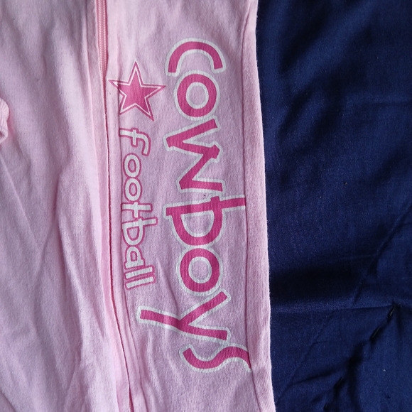 Baby Girl Lot Of 6 Size 12 Months Minnie Mouse/Winnie The Pooh/Cowboys - Picture 12 of 13